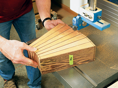 Cutting knife block curve with band saw